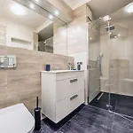 Aura, Sun & Snow Apartment