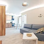 Aura, Sun & Snow Apartment *