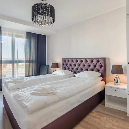 Aura, Sun & Snow 그단스크