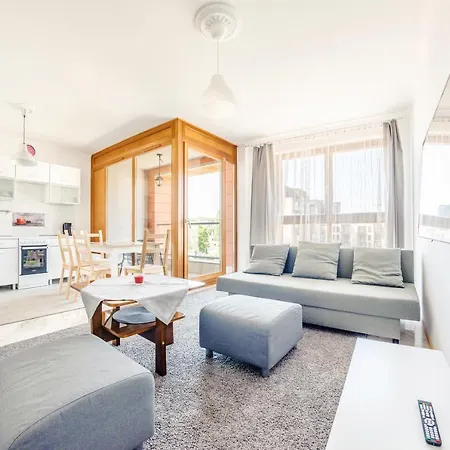 Aura, Sun & Snow 그단스크