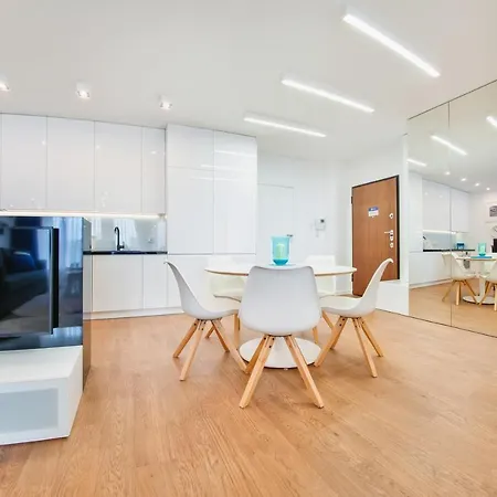 아파트 Aura, Sun & Snow