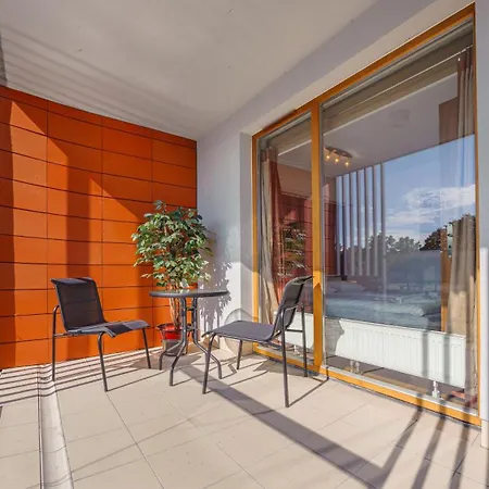 Sun & Snow Aura Apartment