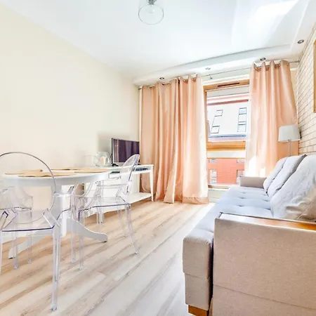 Daire Aura, Sun & Snow