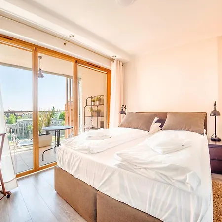 Aura, Sun & Snow * Gdansk