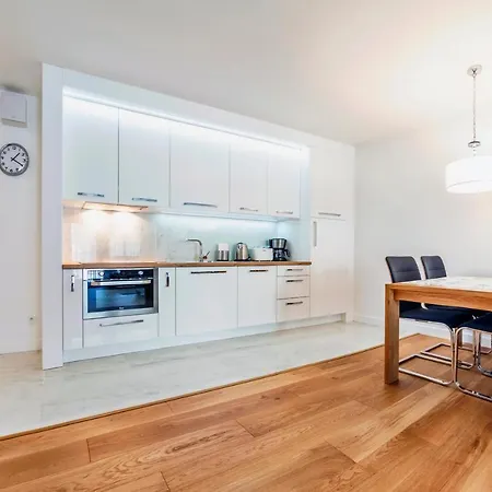 Sun & Snow Aura Apartment